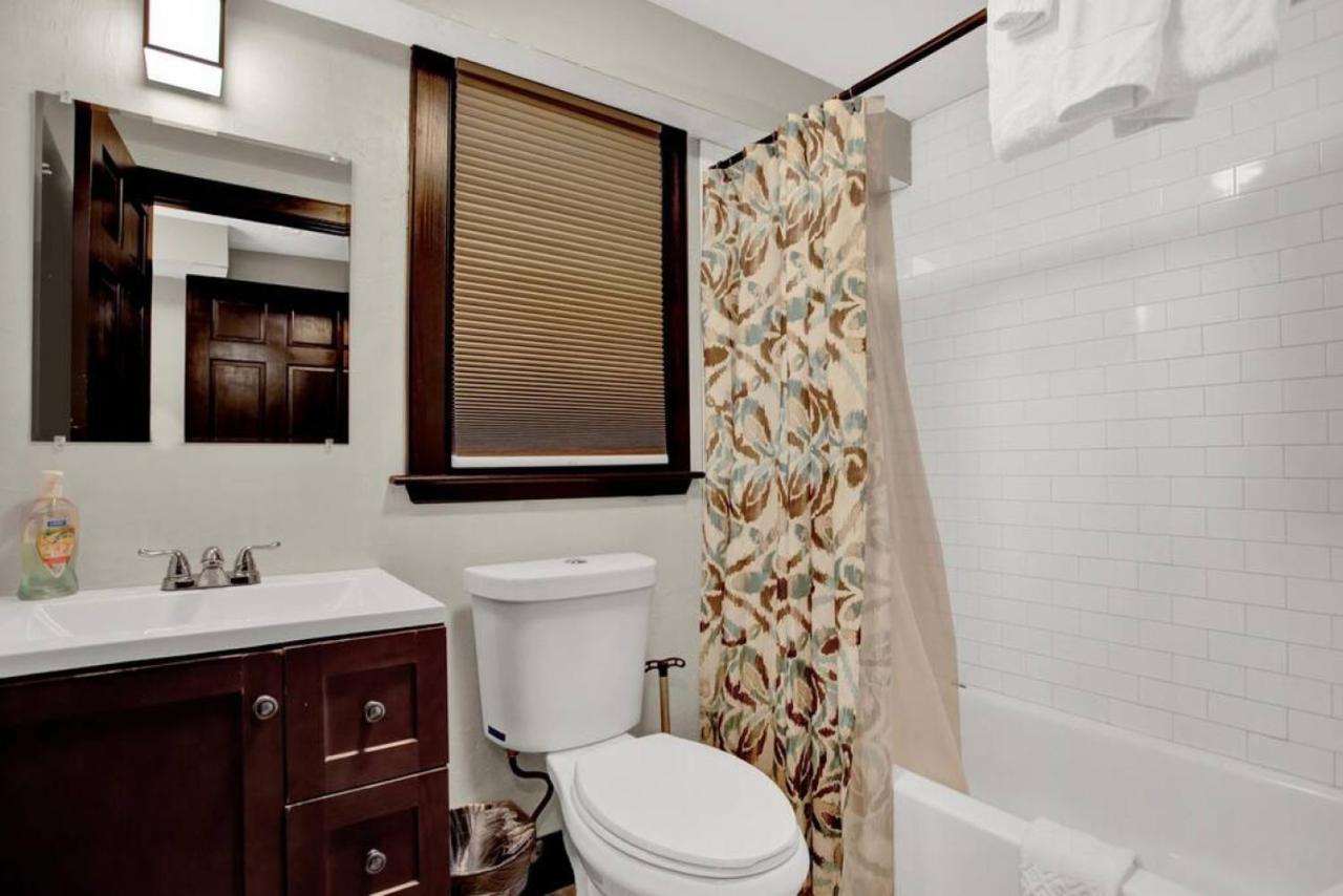 Unique Downtown 2Br 2Ba Close To Everything Apt.B ゲインズビル エクステリア 写真